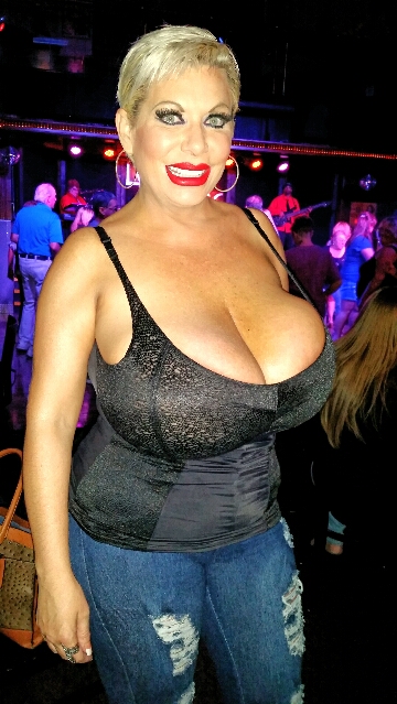 Legendary big tit porn star at Loser's Lounge