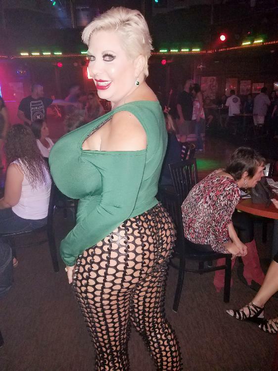 Claudia Marie fat round ass
