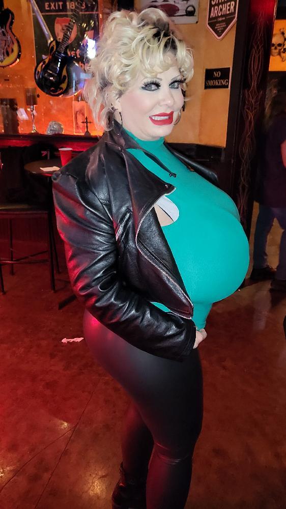 Giant fake tits Claudia Marie